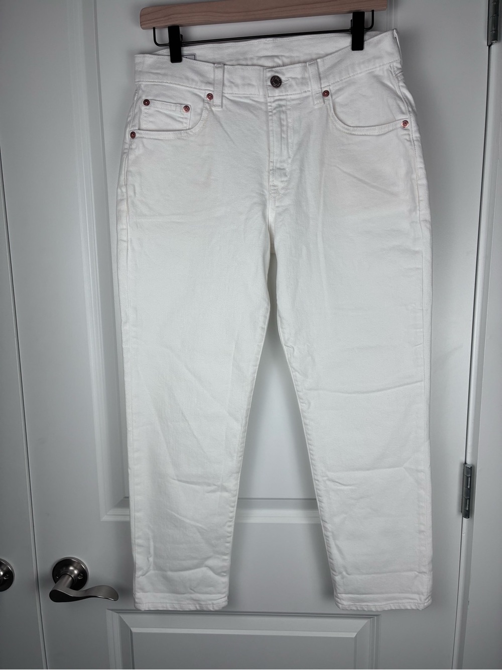 GAP Women’s White Straight-Leg Crop Girlfriend Mid Rise Jeans Size 6P
